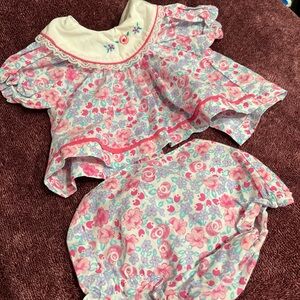 Vintage Baby Floral Two-Piece Set in Pink and Mint
